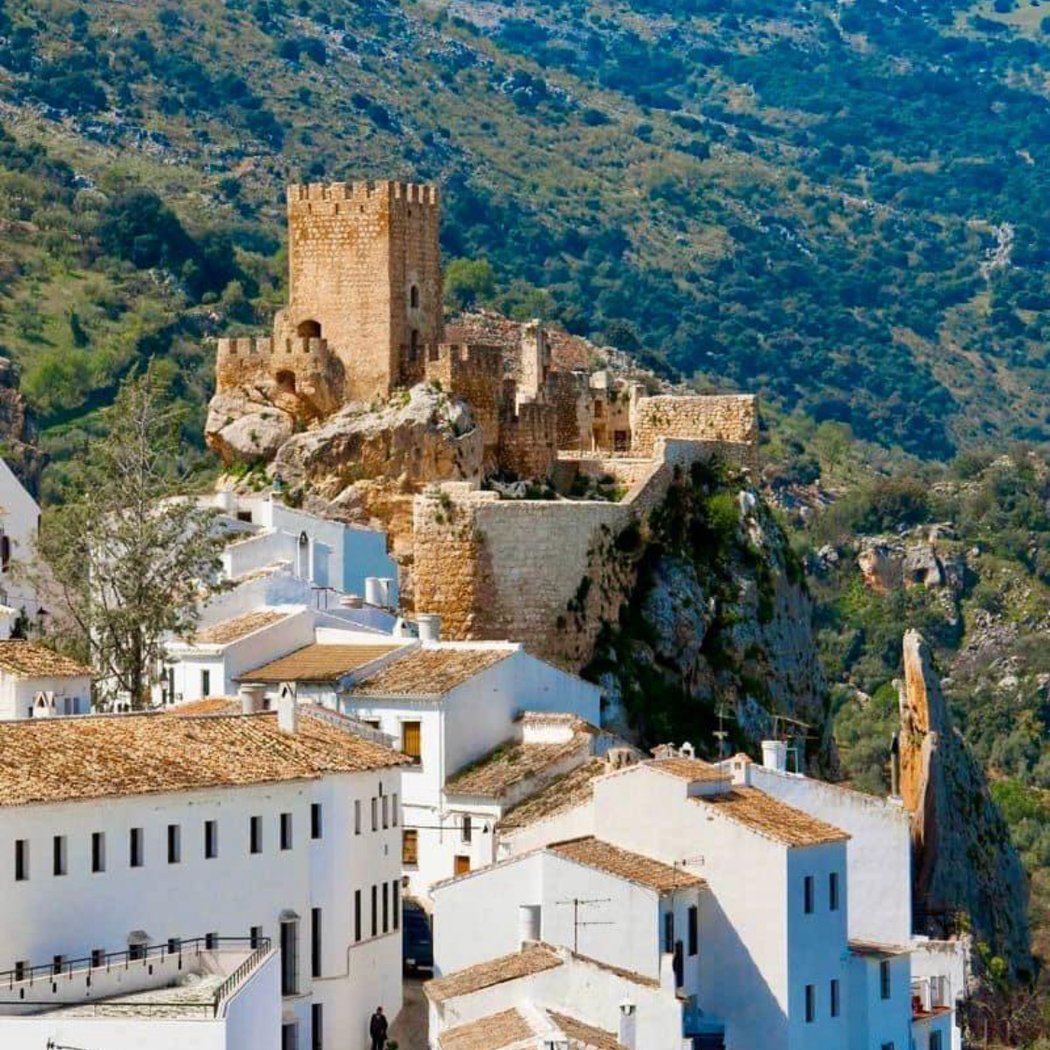 Castle Zuheros 1